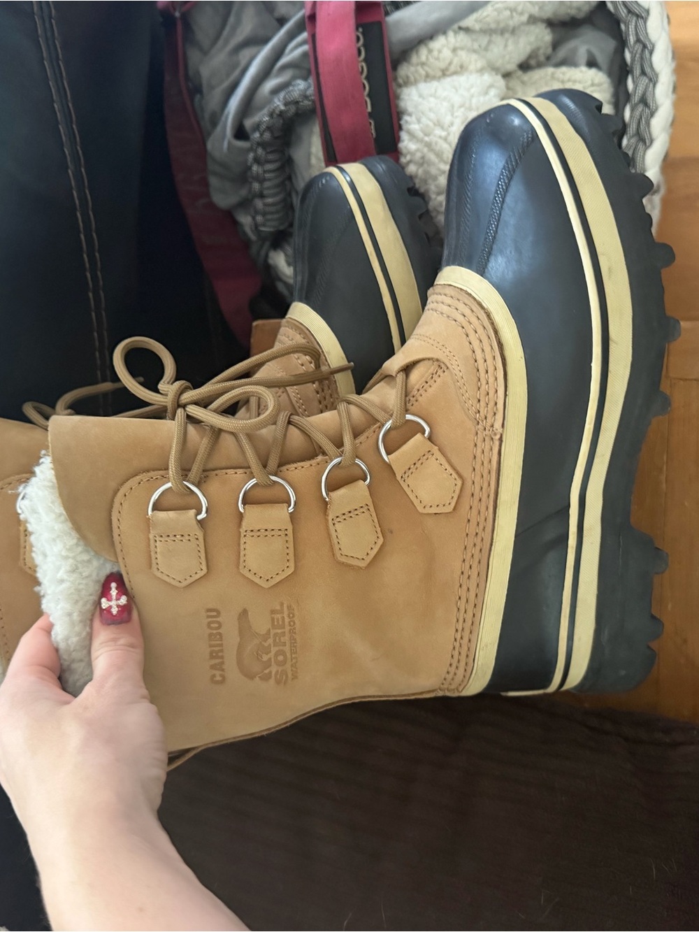 Sorel  Caribou Winter Boot - Tan/Black